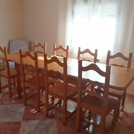 El Mirador Del Corneja Kır Evi *