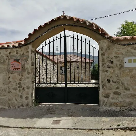 Country house El Mirador Del Corneja Mesegar de Corneja